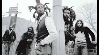 Steel Pulse - Caught you dancing