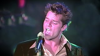 RICKY MARTIN | Bombón De Azúcar (Premios Eres 1997 HD)