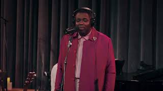 Moby [feat. Jacob Lusk] – "When It's Cold I'd Like to Die" (Live From KCRW HQ)