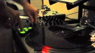 DJ Shiney (Güterbahnhof Records) - Video - Studio Session - R&B/Hip-Hop - 2011-04-08