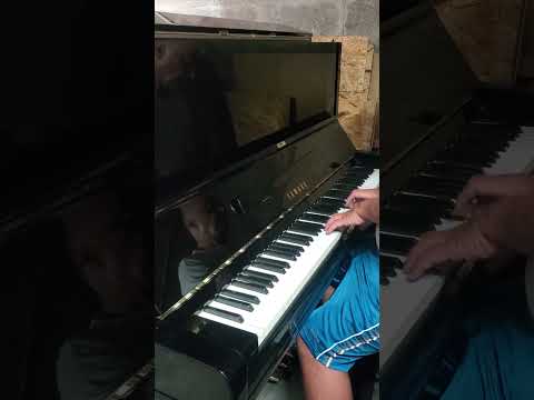 YAMAHA U3 upright piano 52'' image 5