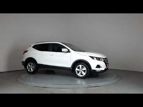 Nissan Qashqai 1.3 SE MANUAL *RETAIL PRICE €21,950 - Image 2