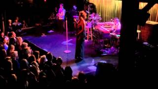 MACY GRAY: First Time/ Related to a Psychopath/ Let You Win live @Nov.7, 2013
