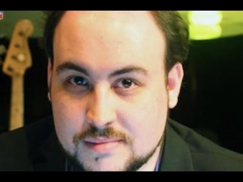 BREAKING: Youtube gaming critic Totalbiscuit dead at 33
