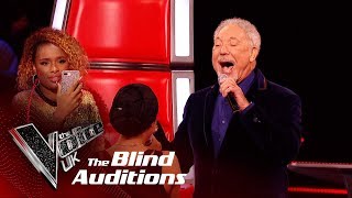 Sir Tom Jones &amp; Bethzienna Williams&#39; &#39;Cry To Me&#39; | Blind Auditions | The Voice UK 2019