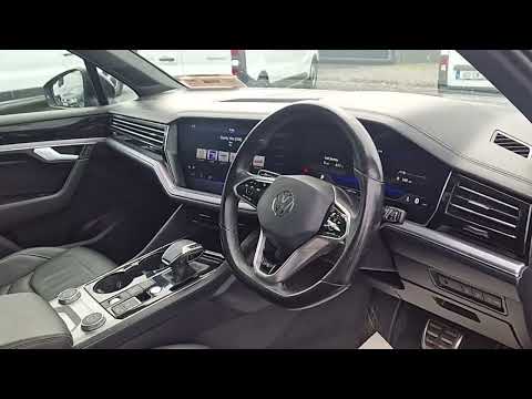Volkswagen Touareg 3.0 TDI V6 BLACK EDITION 286BHP - Image 2