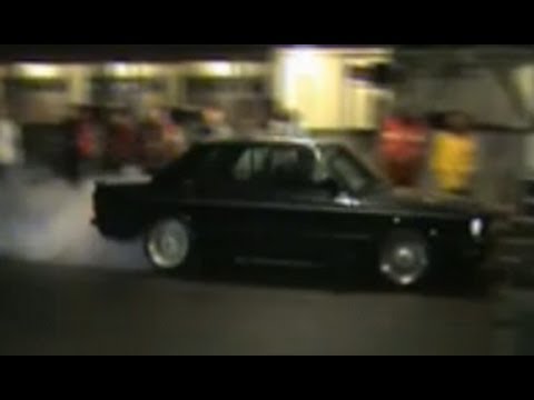 Thumbnail for Alfa Romeo GTV Vs. BMW E28 [M5] Drag Race by BMW E28