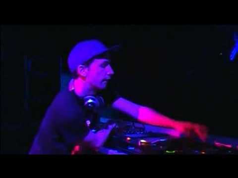 Feadz at 4sans France