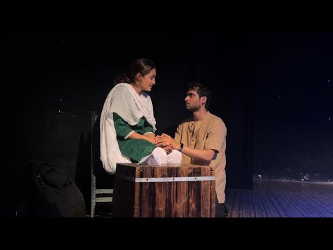 Nidhi Pandya Sakina Theatre scene