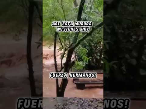 LA LLUVIA AZOTA CON FUERZA. COLONIA AURORA AGUANTA. FUERZA HERMANOS !