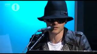 30 seconds to mars covers bad romance live (lady gaga)  #REUPLOAD