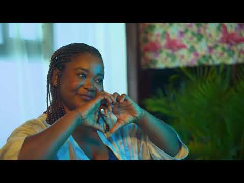Quamina MP ft Arathejay – Odo Bi Yɛ Dɛ (Official Music Video)