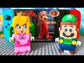 Lego Mario Is Walking In His Sleep Luigi Princess Peach Go After Him Into Nintendo Legomario