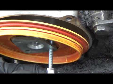 Mercedes W124 M103 300E Distributor Rotor Button Removal