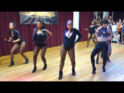 Pura Vida Ladies at Pura Vida's 4th Yr Anniversary Party