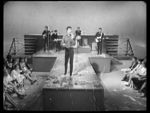 Tom Jones - It's Not Unusual (Live TV 1966)