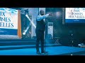 PASTEUR MOISE MBIYE CHANTE « BA SANGO MALAMU »🎉