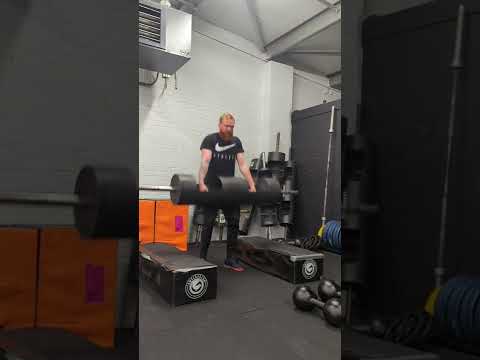 Log tutorial - part 1, the deadlift