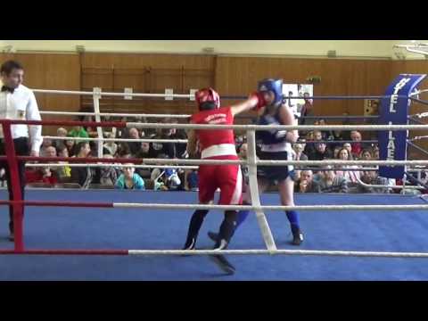 Boxen: Maria Elena Avram - Vittoria Sawatzki