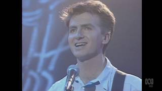 Crowded House - Sister Madly (live in The Factory studio) 1989