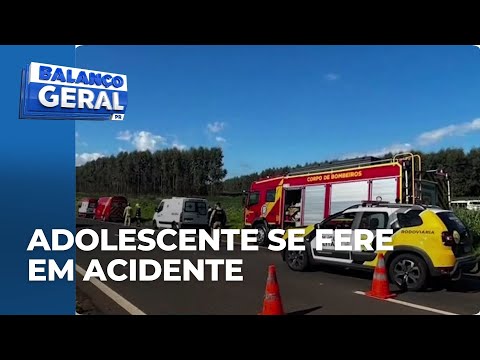 Capotamento deixa adolescente ferido na PR-317, em Engenheiro Beltrão; veículo parou em plantação