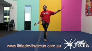 DEVIL STICKS - Knee Flip