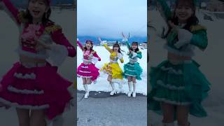 雪の中でも❄️最上級にかわいいの!🩷💛💚