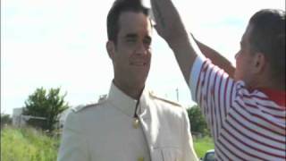 Robbie Williams - Radio: "You don't tell me what to do..."