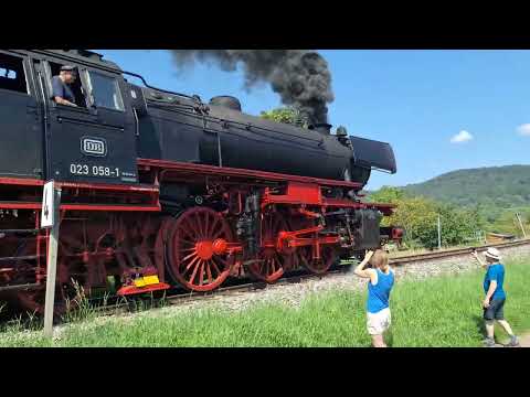 Schwäbische Waldbahn zu Gast die BR 23 058