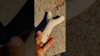 How to make a natural wooden slingshot knife only #slingshot #simple #easy #quick #fun #accurate