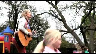Lizza Connor: Healthy Songs, Happy Kids (original music and movement for children) Dallas Texas