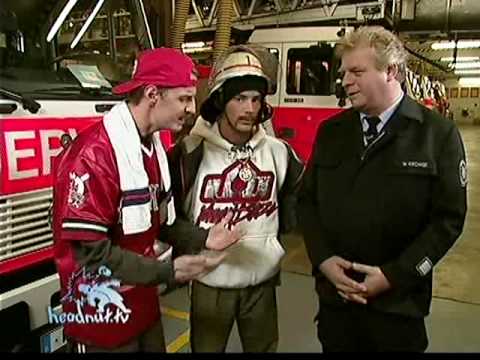 ERKAN & STEFAN - FEUERWEHR