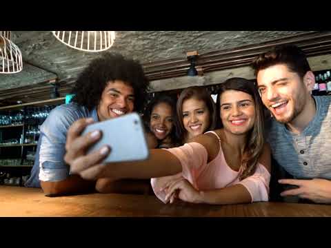 WhoReact is a new social network App