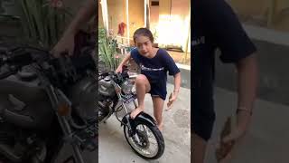 Download lagu indri safitri mp3