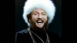 Ivan Rebroff Sings Two Christmas Songs: "Silent Night" and "O Tannenbaum." [Russian]