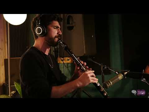 Ras El Hanout - Moonrise Clarinet Solo (MUSEBREAK Live Session)