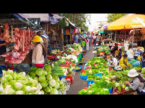 This Hidden Food Market Feeds Thousands Every Day