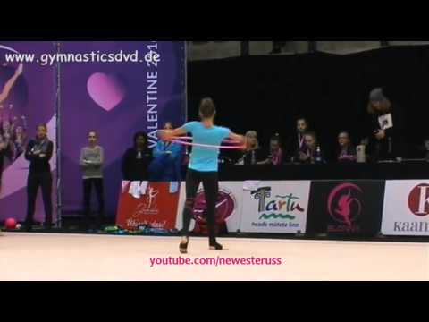 Victoria Mazur Hoop - Training Miss Valentine 2016