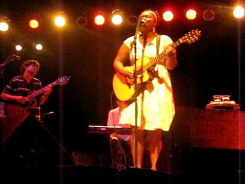 Ellen Oléria - Ato II