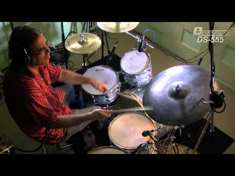 Dimavery DDS-555 Upea rumpusetti, ilman peltejä. 5-piece Drum set Oyster