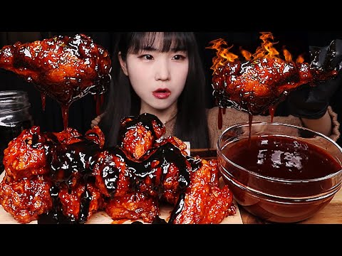 , title : '맛있게 맵다🍗🔥마피아치킨 양념치킨 블랙스완 소스 듬뿍 노상치킨 먹방 Spicy Chicken Eating show MUKBANG ASMR'