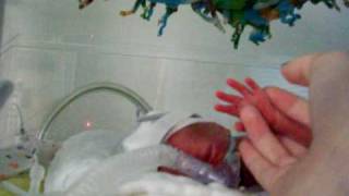 preview picture of video 'Rozthorne Crying micro preemie baby NICU 2lbs'
