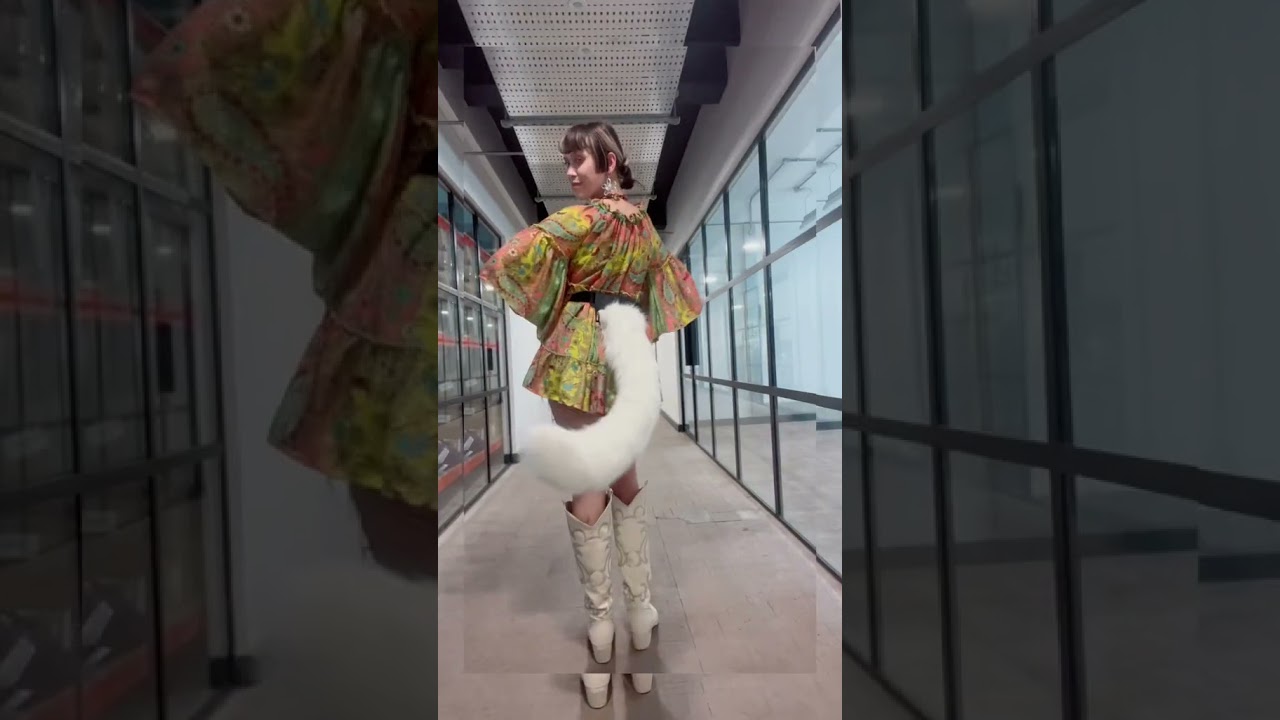 Miqote-inspired moving cosplay tail by The Tail Company