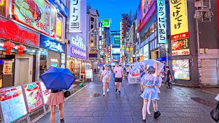 Tokyo Shinjuku, Rainy Night Walking Tour | Summer 2025 • 4K HDR