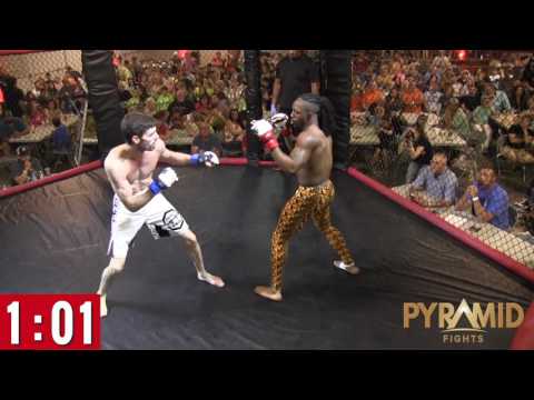 Pyramid Fights 02 - Solo Hatley vs Robert Deaton