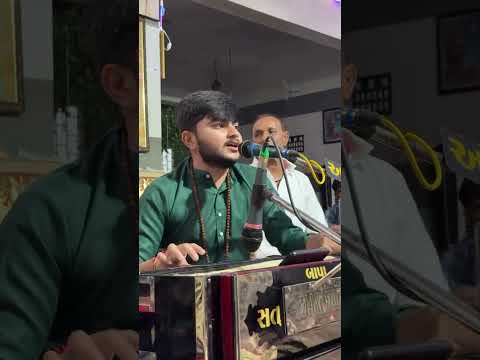 Tara Aanganiya Puchi Ne Je Koi Aave Re..| Veersinh Rathore #gujaratisong #kavita #viral #dayro #reel