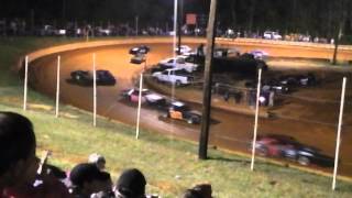 preview picture of video 'Stock 4 Cylinder Race At the Winder Barrow Speedway 4/13/13'