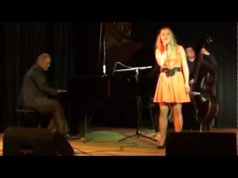 Warsztaty wokalne z Empire Music, Agnieszka Molenda "Kocham Cię życie"