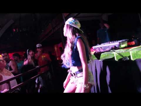 Resenha dos Amigos ®