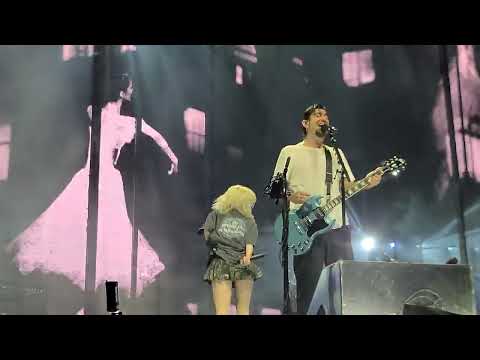 Deftones - Minerva ft Hayley Williams (Live Nashville 3/26/25)